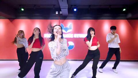 珍妮舞蹈欧美客串视频,珍妮舞蹈视频燃爆全场